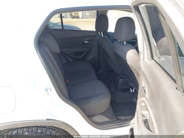 45304439 :رقم المزاد ، KL7CJPSB9GB618656 vin ، 2016 Chevrolet Trax Lt مزاد بيع