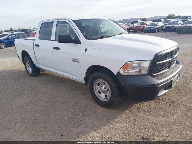 RAM 1500 Tradesman 4x2 5'7 Box 2018 1C6RR6KG4JS303628 головне зображення