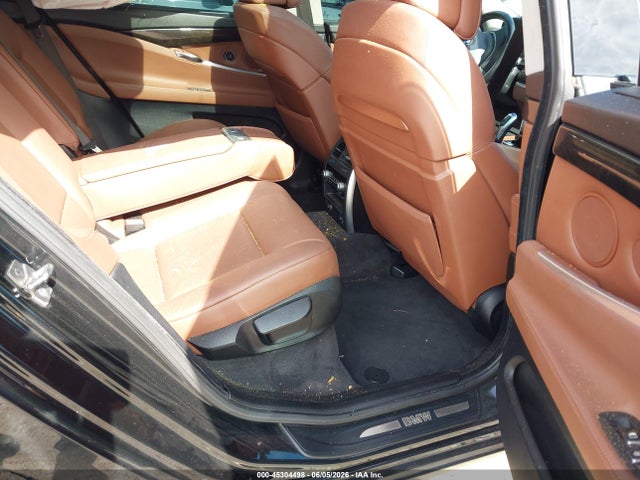 45304498 :رقم المزاد ، WBASN4C55AC209353 vin ، 2010 Bmw 550i Gran Turismo مزاد بيع