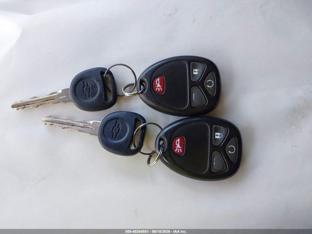 45304501 :رقم المزاد ، 1GNLVFED6AJ219738 vin ، 2010 Chevrolet Traverse Lt مزاد بيع