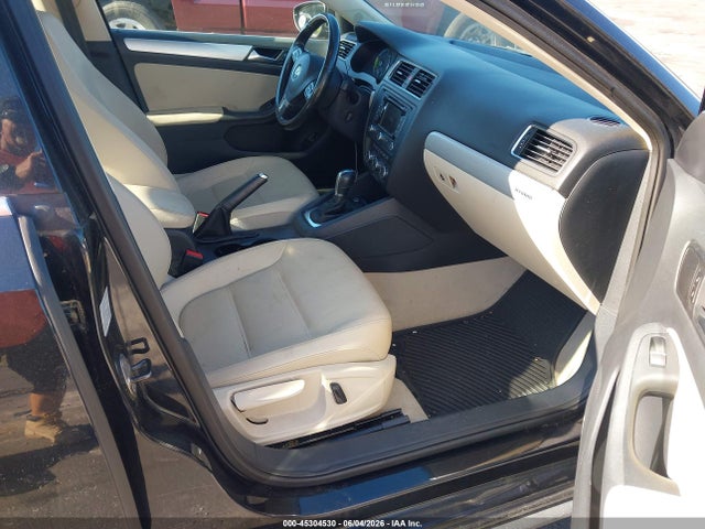 Aukcja sprzedaży 2013 Volkswagen Jetta Hybrid Sel, vin: 3VW637AJ2DM286466, numer aukcji: 45304530