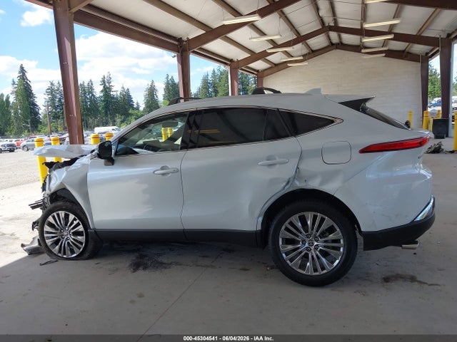 Toyota Venza Xle 2023 JTEAAAAHXPJ126894 Image 14