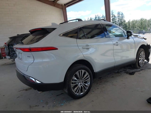 Toyota Venza Xle 2023 JTEAAAAHXPJ126894 Image 4