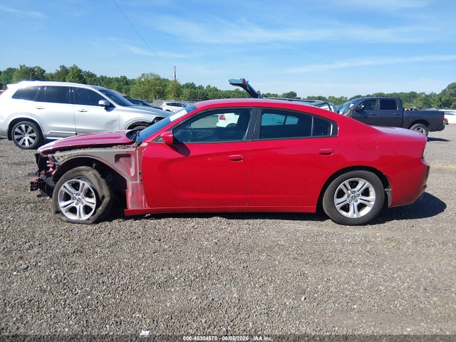 45304570 :رقم المزاد ، 2C3CDXBG5FH768120 vin ، 2015 Dodge Charger Se مزاد بيع