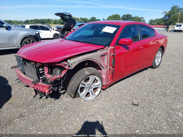 45304570 :رقم المزاد ، 2C3CDXBG5FH768120 vin ، 2015 Dodge Charger Se مزاد بيع