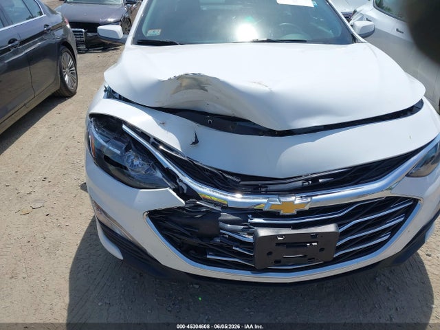 1G1ZD5ST9RF229991 Chevrolet Malibu Fwd 1lt