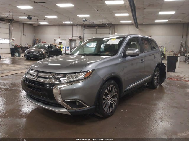 45304611 :رقم المزاد ، JA4AD3A36HZ058134 vin ، 2017 Mitsubishi Outlander Se مزاد بيع