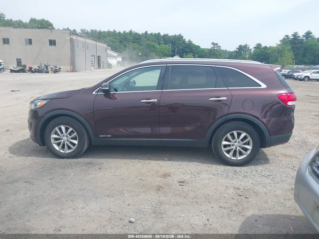 5XYPGDA55GG077026 KIA Sorento 3.3l Lx
