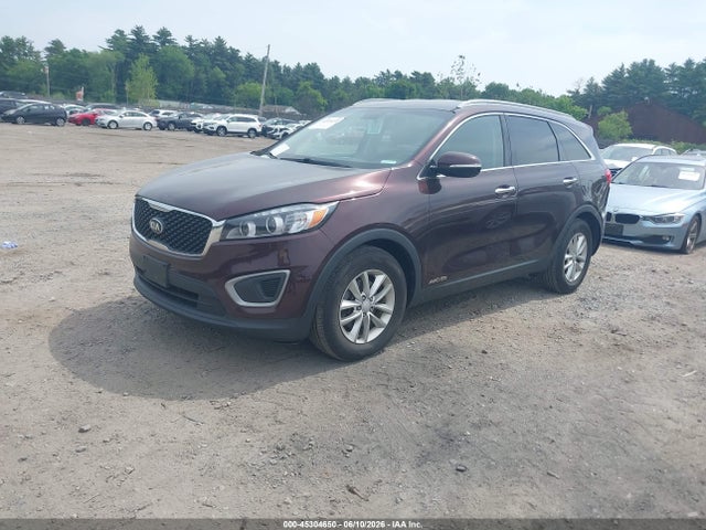 5XYPGDA55GG077026 KIA Sorento 3.3l Lx