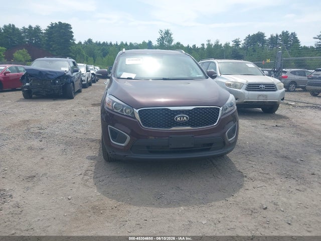 5XYPGDA55GG077026 KIA Sorento 3.3l Lx