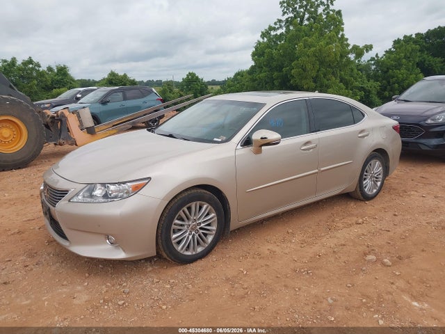 Lexus ES 350 2014 JTHBK1GG8E2113541 Image 2