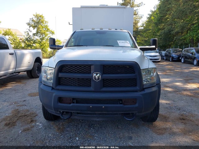 45304708 :رقم المزاد ، 3C7WRMAL9GG292157 vin ، 2016 Ram 5500 Chassis Tradesman/slt مزاد بيع