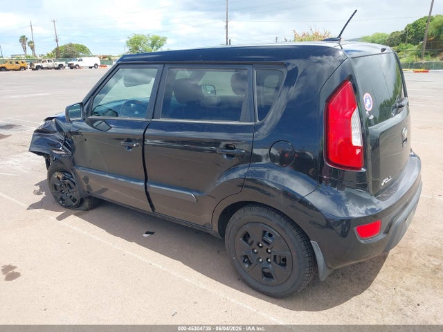 2013 Kia Soul მანქანა იყიდება აუქციონზე, vin: KNDJT2A50D7618210, აუქციონის ნომერი: 45304739