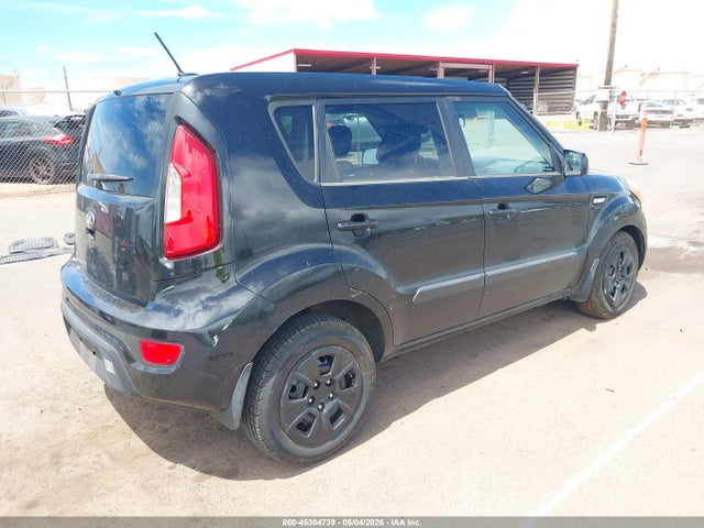 2013 Kia Soul მანქანა იყიდება აუქციონზე, vin: KNDJT2A50D7618210, აუქციონის ნომერი: 45304739