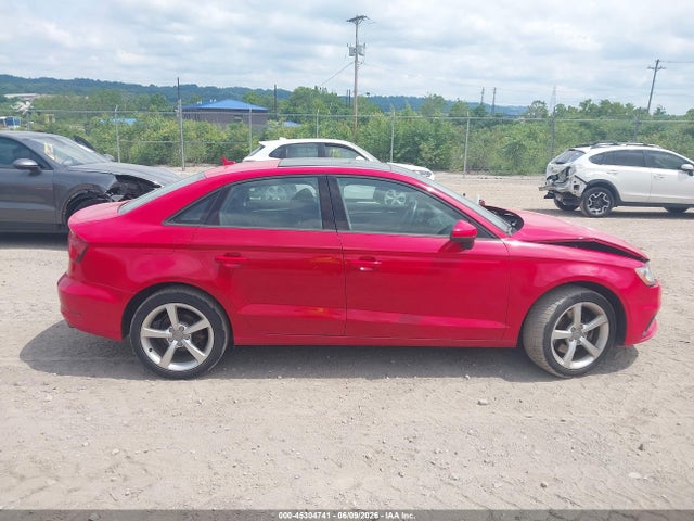 2015 Audi A3 2.0t Premium მანქანა იყიდება აუქციონზე, vin: WAUBFGFF4F1124610, აუქციონის ნომერი: 45304741