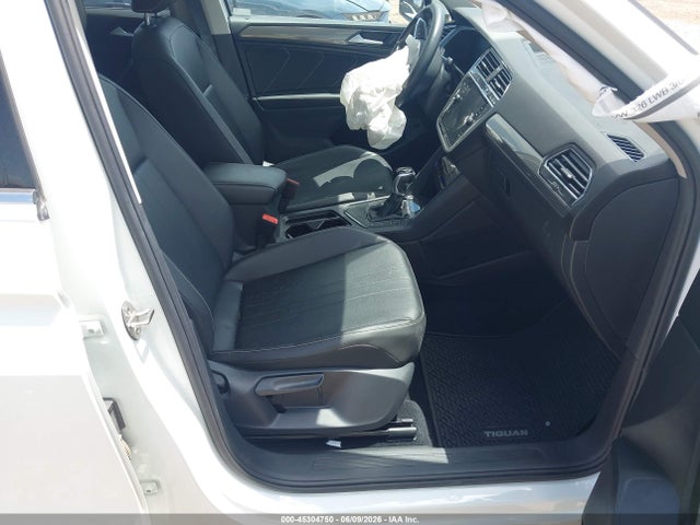 Продажа на аукционе авто 2022 Volkswagen Tiguan 2.0t Se, vin: 3VV3B7AX2NM080225, номер лота: 45304750
