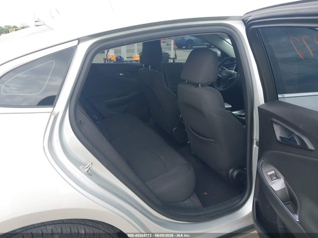 1G1ZE5ST0HF218244 Chevrolet MALIBU 1LT