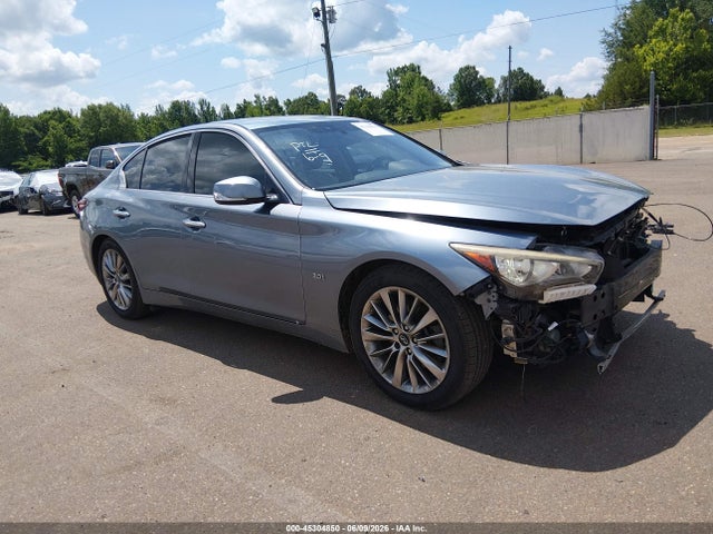 Infiniti Q50 3.0t Luxe 2018 JN1EV7AP2JM358211 main image