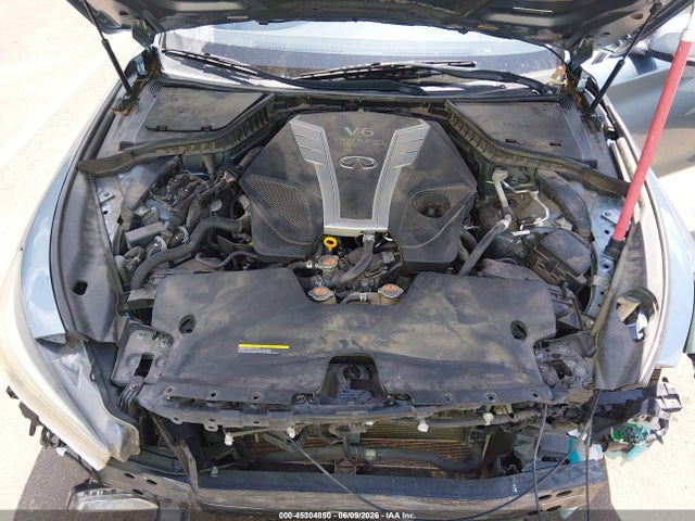 JN1EV7AP2JM358211 Infiniti Q50 3.0t Luxe