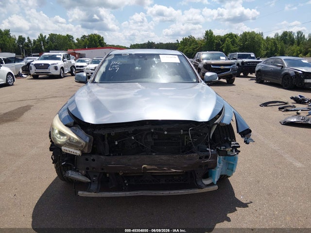 JN1EV7AP2JM358211 Infiniti Q50 3.0t Luxe