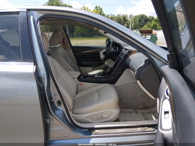 JN1EV7AP2JM358211 Infiniti Q50 3.0t Luxe
