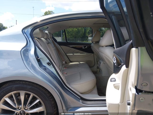 JN1EV7AP2JM358211 Infiniti Q50 3.0t Luxe