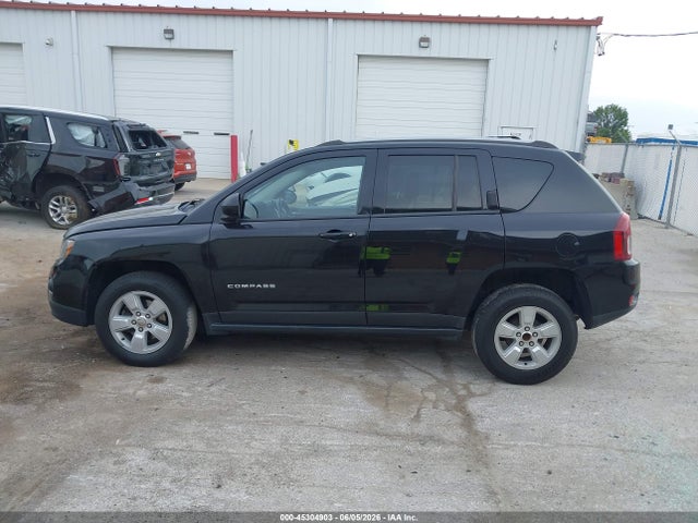 Продаж на аукціоні авто 2017 Jeep Compass Latitude Fwd, vin: 1C4NJCEA7HD115995, номер лоту: 45304903