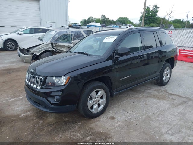 Продаж на аукціоні авто 2017 Jeep Compass Latitude Fwd, vin: 1C4NJCEA7HD115995, номер лоту: 45304903