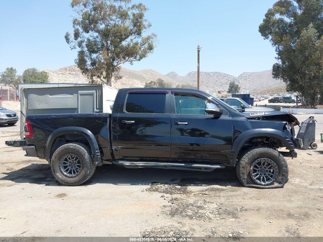 1C6SRFJT9MN732122 RAM 1500 Laramie 4x4 5&#039;7 Box