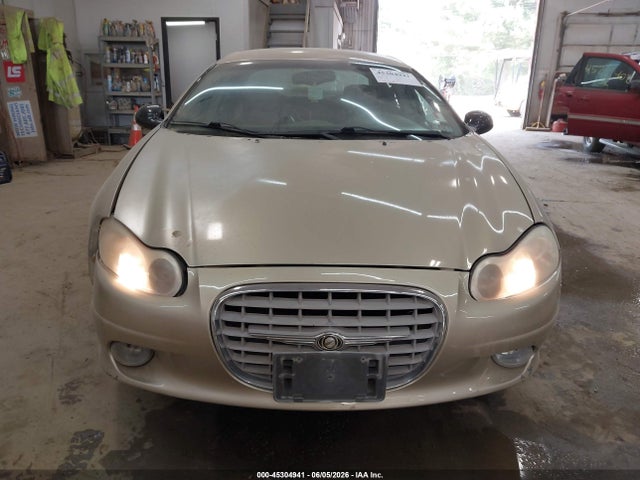45304941 :رقم المزاد ، 2C3HC56GXYH423935 vin ، 2000 Chrysler Lhs مزاد بيع