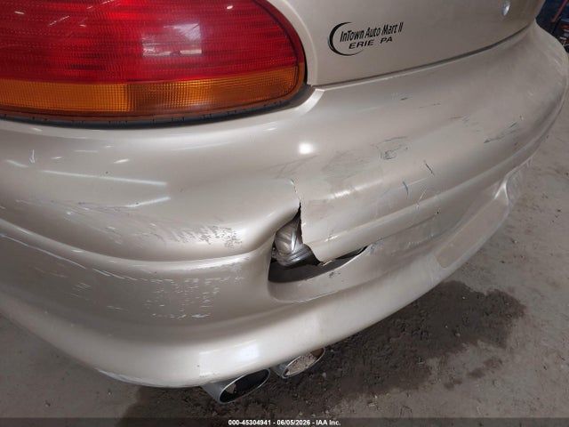 45304941 :رقم المزاد ، 2C3HC56GXYH423935 vin ، 2000 Chrysler Lhs مزاد بيع