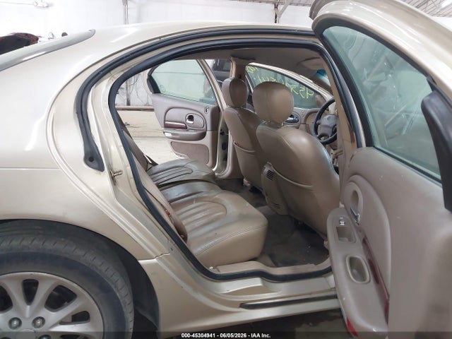 45304941 :رقم المزاد ، 2C3HC56GXYH423935 vin ، 2000 Chrysler Lhs مزاد بيع