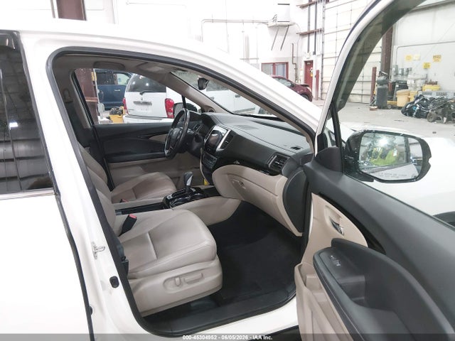 Honda Ridgeline Rtl-e 2018 5FPYK3F76JB016121 Image 5