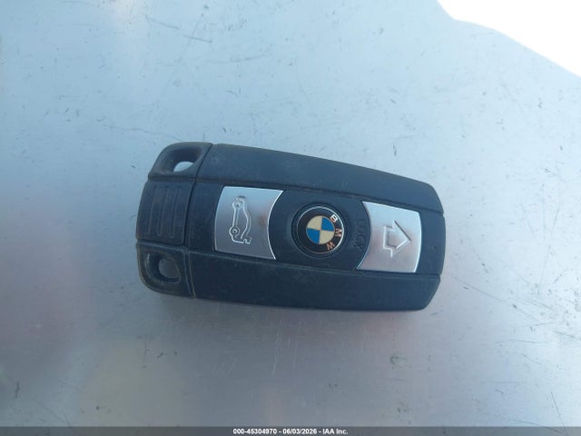 45304970 :رقم المزاد ، WBAWV13538P121033 vin ، 2008 Bmw 328i مزاد بيع