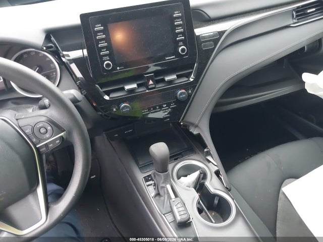4T1C11AK4RU189060 Toyota CAMRY LE