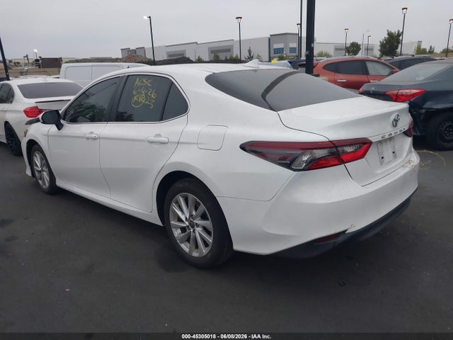 4T1C11AK4RU189060 Toyota CAMRY LE