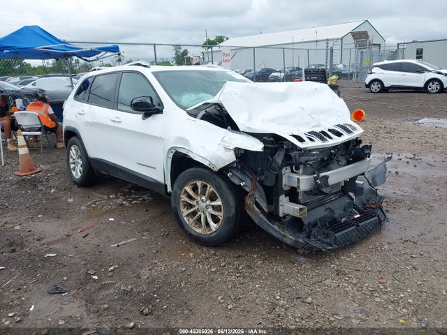 Продажа на аукционе авто 2021 Jeep Cherokee Latitude 4x4, vin: 1C4PJMCB8MD100328, номер лота: 45305026