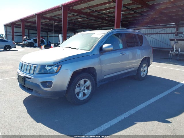 Auction sale of the 2017 Jeep Compass Latitude Fwd, vin: 1C4NJCEA2HD115189, lot number: 45305036