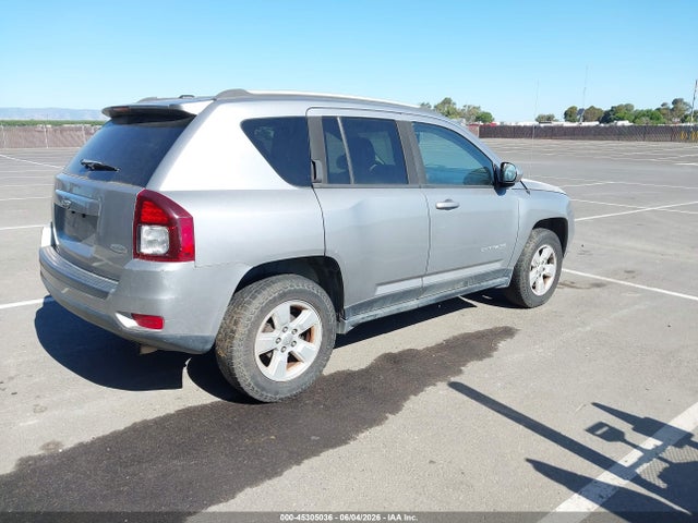 Auction sale of the 2017 Jeep Compass Latitude Fwd, vin: 1C4NJCEA2HD115189, lot number: 45305036