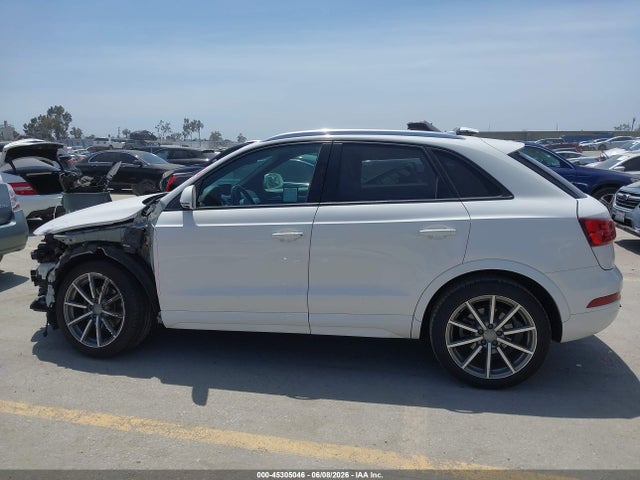 45305046 :رقم المزاد ، WA1ECCFS5JR010294 vin ، 2018 Audi Q3 2.0t Premium/2.0t Sport Premium مزاد بيع