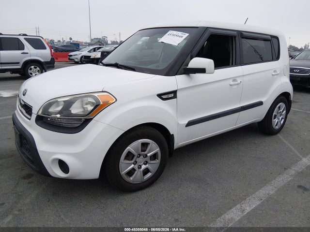 45305048 :رقم المزاد ، KNDJT2A53D7754928 vin ، 2013 Kia Soul مزاد بيع