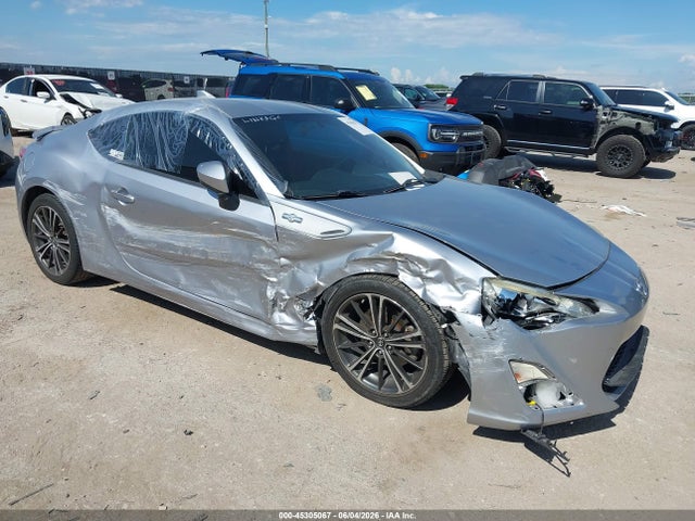 2015 Scion Fr-s მანქანა იყიდება აუქციონზე, vin: JF1ZNAA13F9702457, აუქციონის ნომერი: 45305067