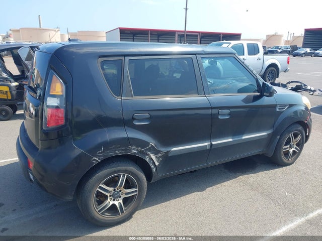 Auction sale of the 2010 Kia Soul +, vin: KNDJT2A26A7175837, lot number: 45305085