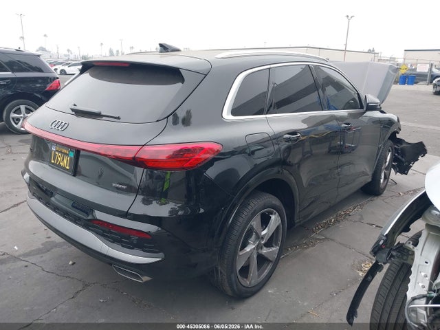 2025 Audi All-new Q5 Premium Plus Tfsi Quattro S Tronic მანქანა იყიდება აუქციონზე, vin: WA12AAGU1S2076803, აუქციონის ნომერი: 45305086
