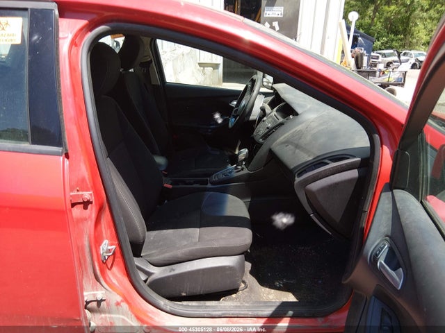 Продаж на аукціоні авто 2015 Ford Focus Se, vin: 1FADP3F20FL204009, номер лоту: 45305128