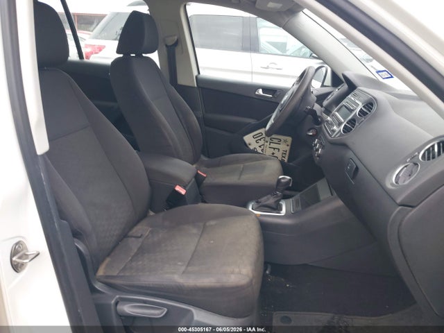 Продаж на аукціоні авто 2012 Volkswagen Tiguan S, vin: WVGAV7AX7CW567572, номер лоту: 45305167