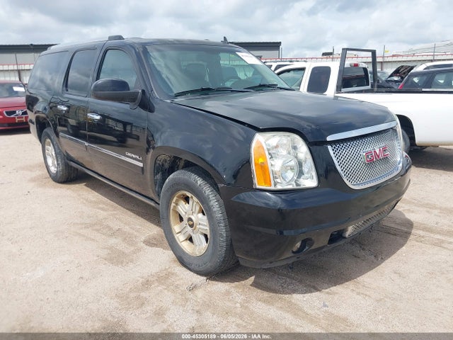 45305189 :رقم المزاد ، 1GKS1MEF9CR200969 vin ، 2012 Gmc Yukon Xl 1500 Denali مزاد بيع