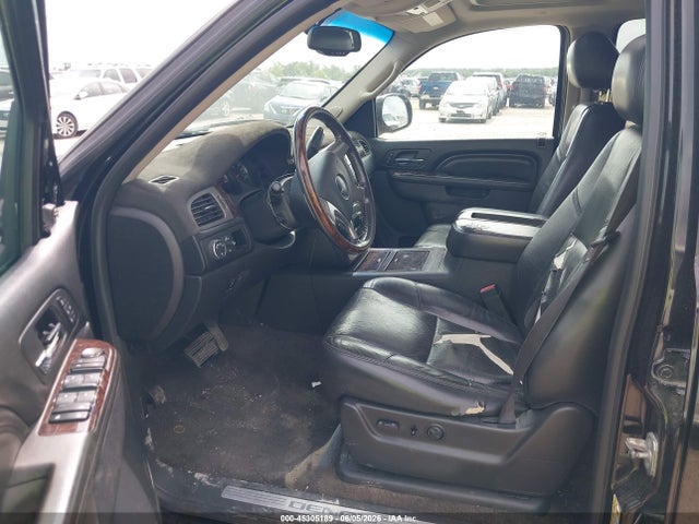 Продажа на аукционе авто 2012 Gmc Yukon Xl 1500 Denali, vin: 1GKS1MEF9CR200969, номер лота: 45305189