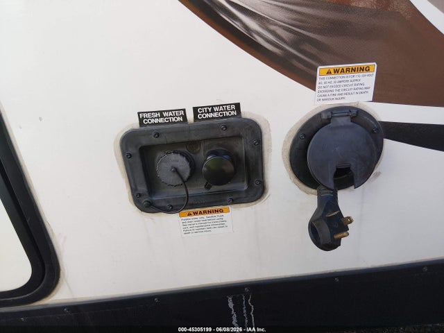 Keystone Rv Passport 2018 4YDT26726JD416790 Image 12