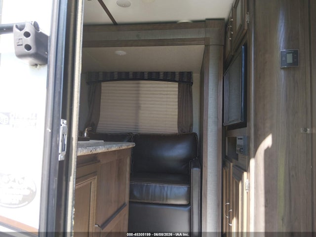 Keystone Rv Passport 2018 4YDT26726JD416790 Image 5